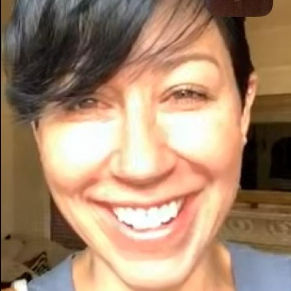 Meet your Posher, Donna - Picture 1 of 1